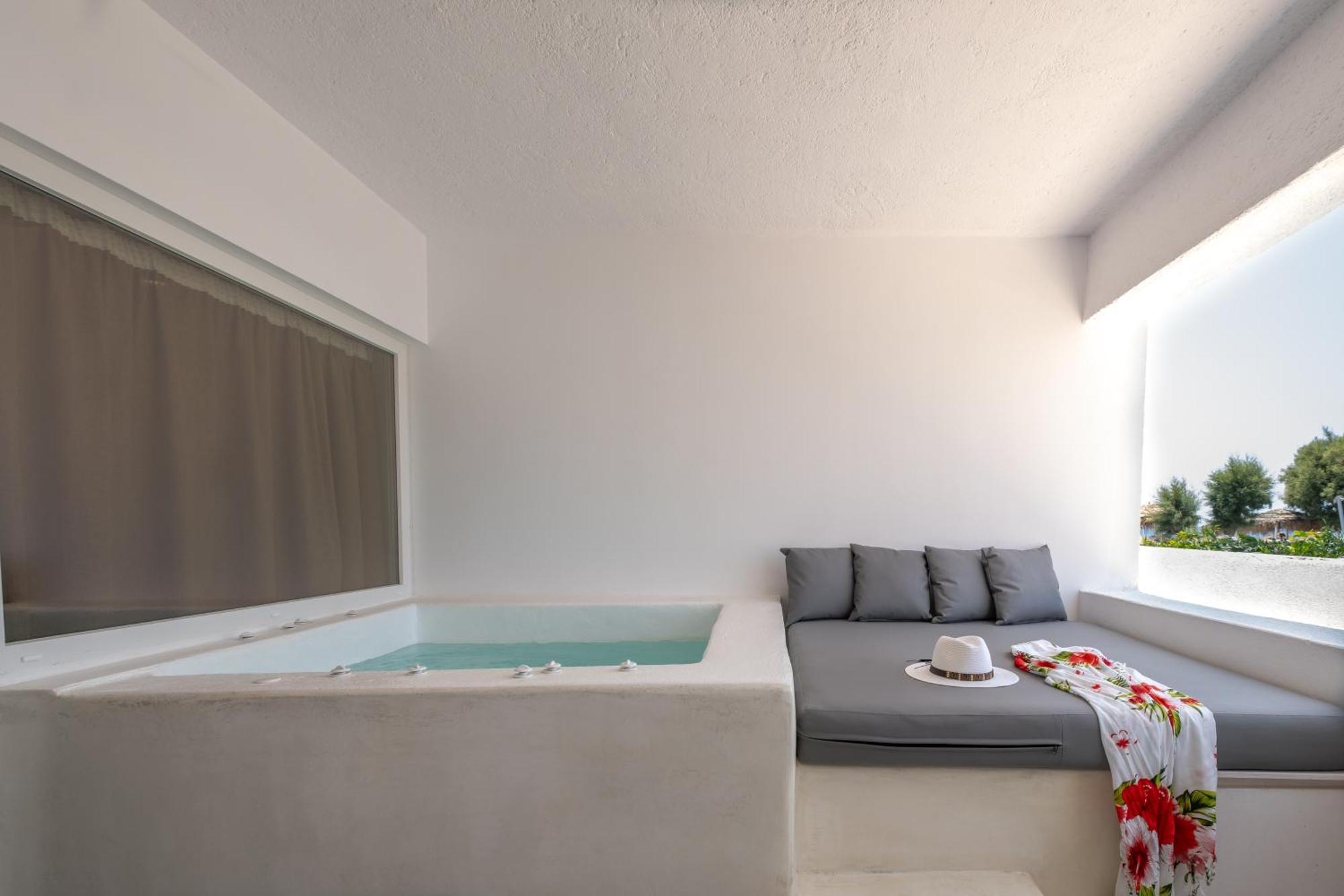 Sand Gem - Beach Apartments Perivolos  Eksteriør billede